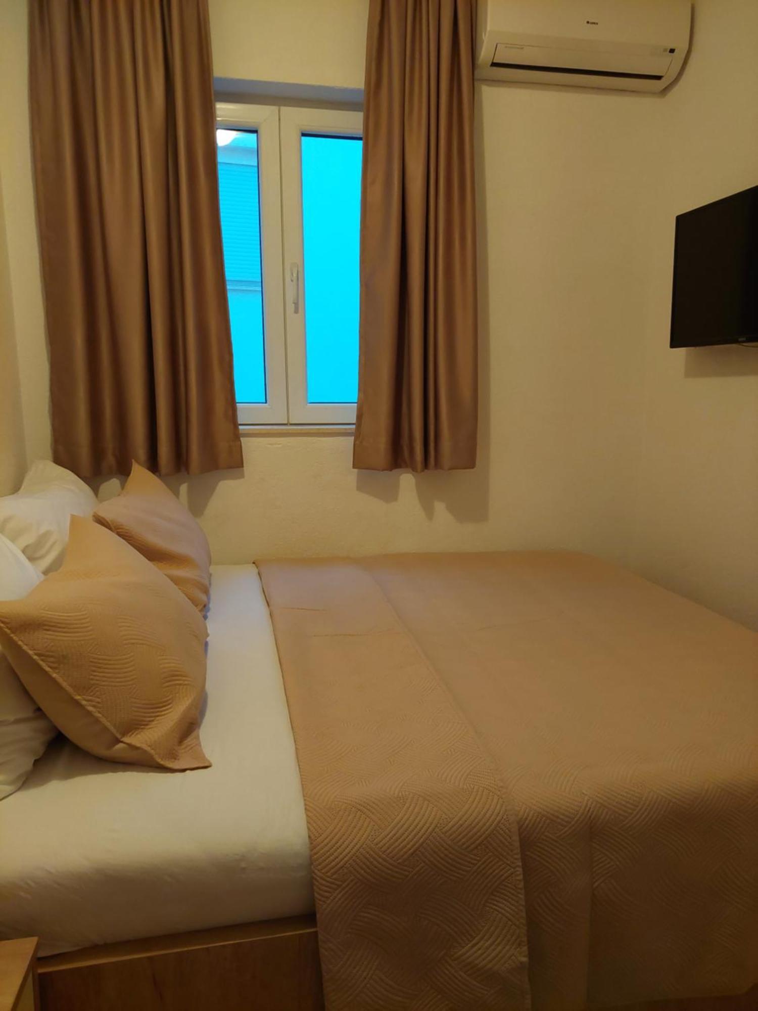 Royal Apartments Neum Exterior photo